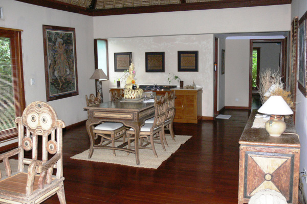 Menjangan Jungle & Beach Resort Suite 02