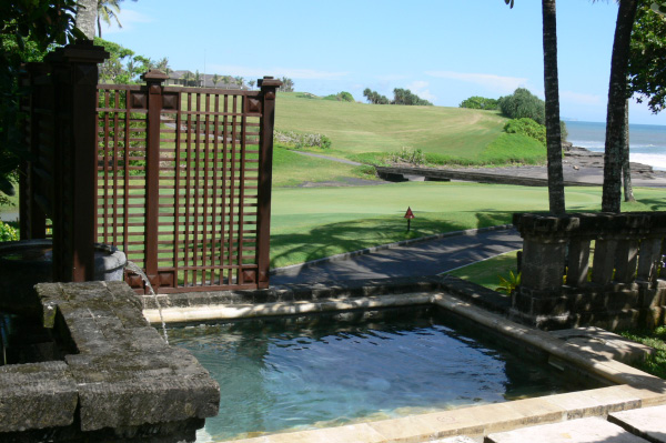 Meridien Tanah Lot Villa Outside 06