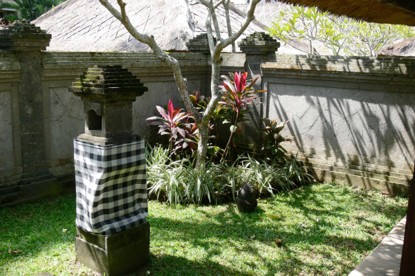 Meridien Tanah Lot Villa Outside 18