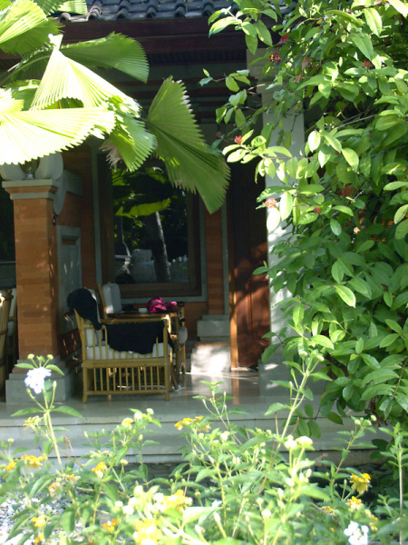 puri santrian bungalow 01